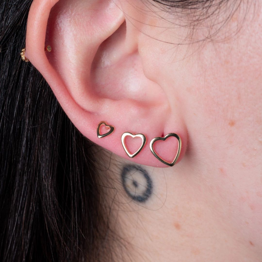 Trio-Herz-Ohrring mit 18k Gold beschichtet
