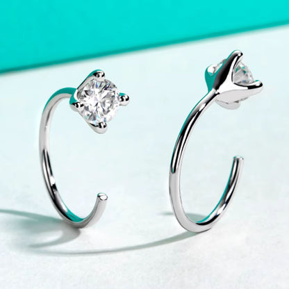 925er Silber-Creolen mit 4 mm Moissanit – minimalistisches Design