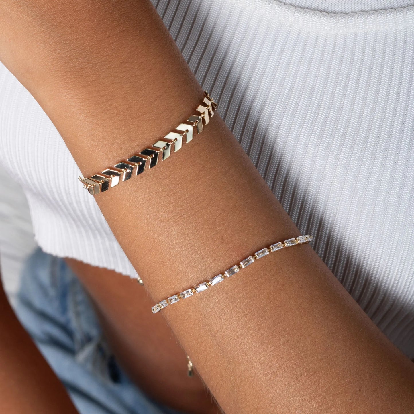 Riviera-Armband mit Zirkonien im Baguette-Schliff, vergoldet mit 18 Karat Gold